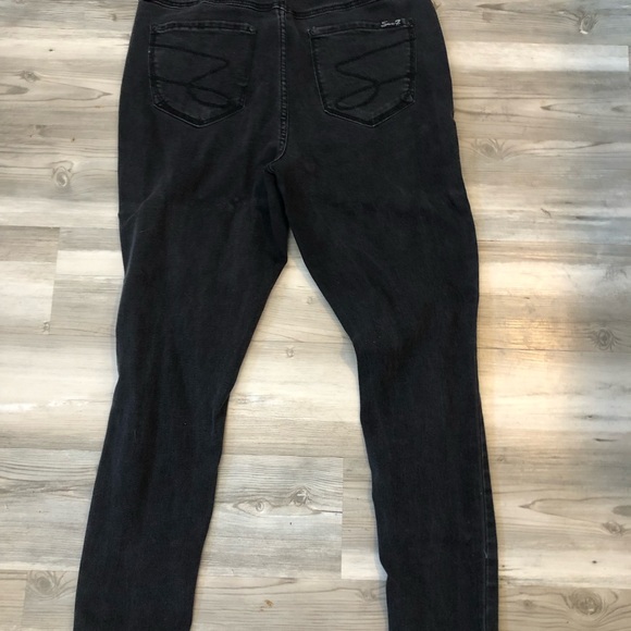Seven 7 Faded Black Tummyless Jeans Lightly Distressed Highrise Skinny Size 14 - Picture 5 of 5